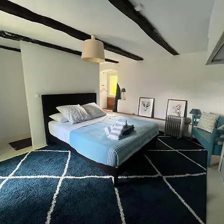 Апартаменты Le Belvertine - En-suite D'hote Parisot (Tarn-et-Garonne)