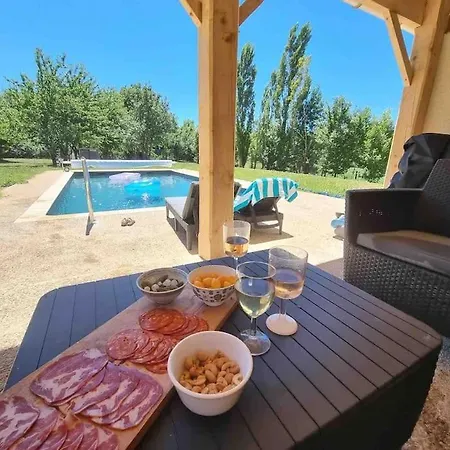 Le Belvertine - En-suite D'hote Apartment Parisot (Tarn-et-Garonne)